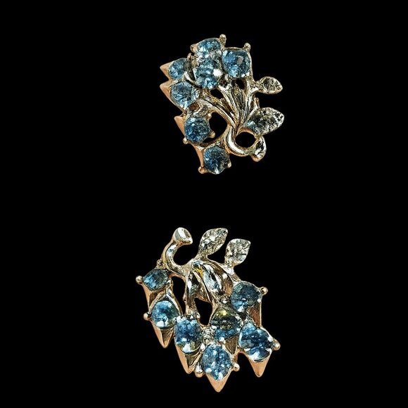 Coro Jewelry - Vintage Coro‎ Silver Tone  Blue Rhinestone Flower Clip On Earrings